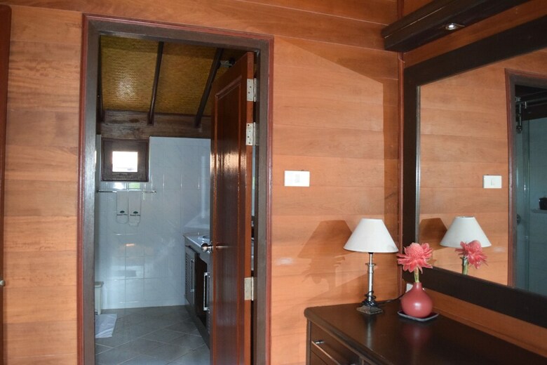 4 Bedroom Beachfront Villa 3 Banyan