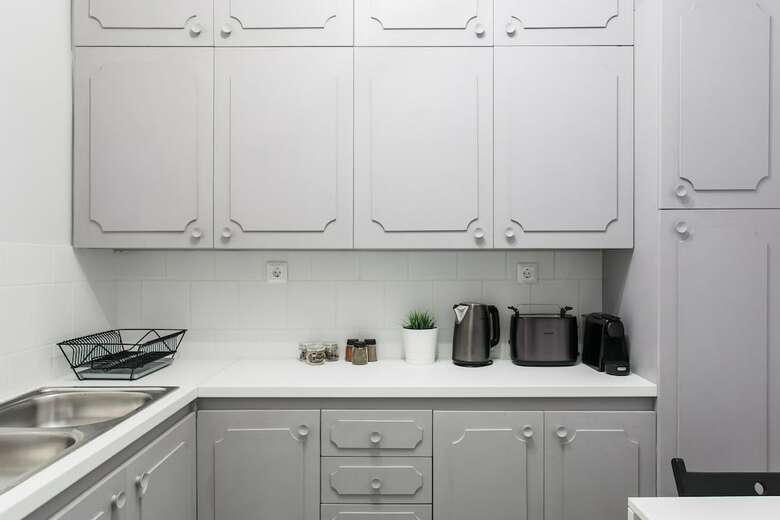 Upstreet Deluxe & Stylish 2 Bd Apartment