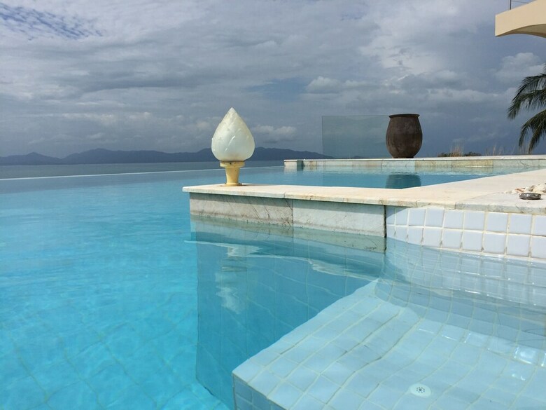 17 Bedroom Sea Front Triple Villas Angthong Hills