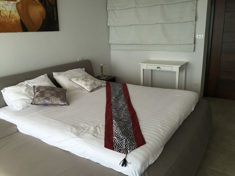 17 Bedroom Sea Front Triple Villas Angthong Hills