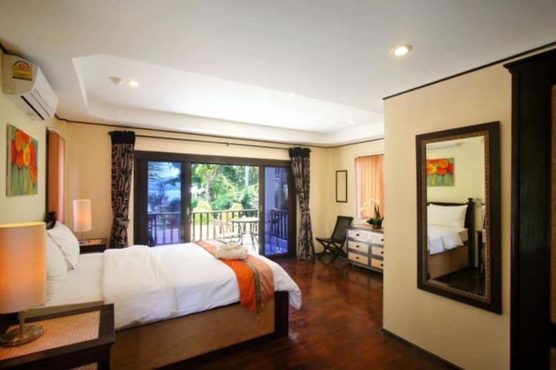 8 Bedroom Sea Front Twin Villa Koh Phangan