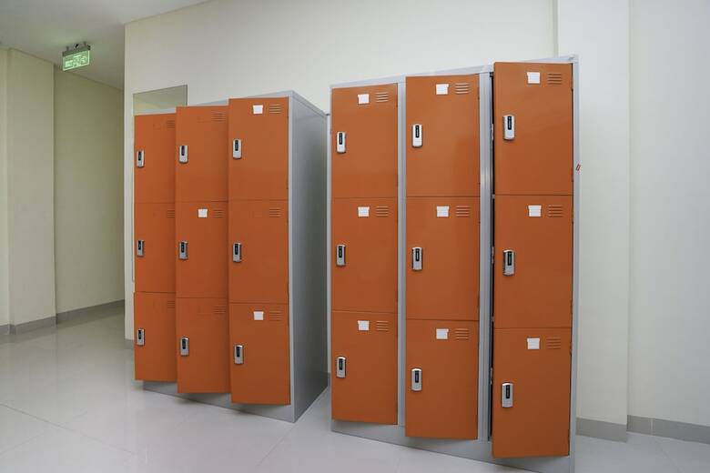 Oyo 1428 Miko Capsule Hotel