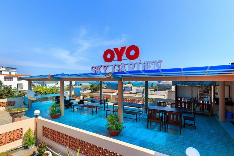 Hotel Oyo 949 Sky Garden Resort