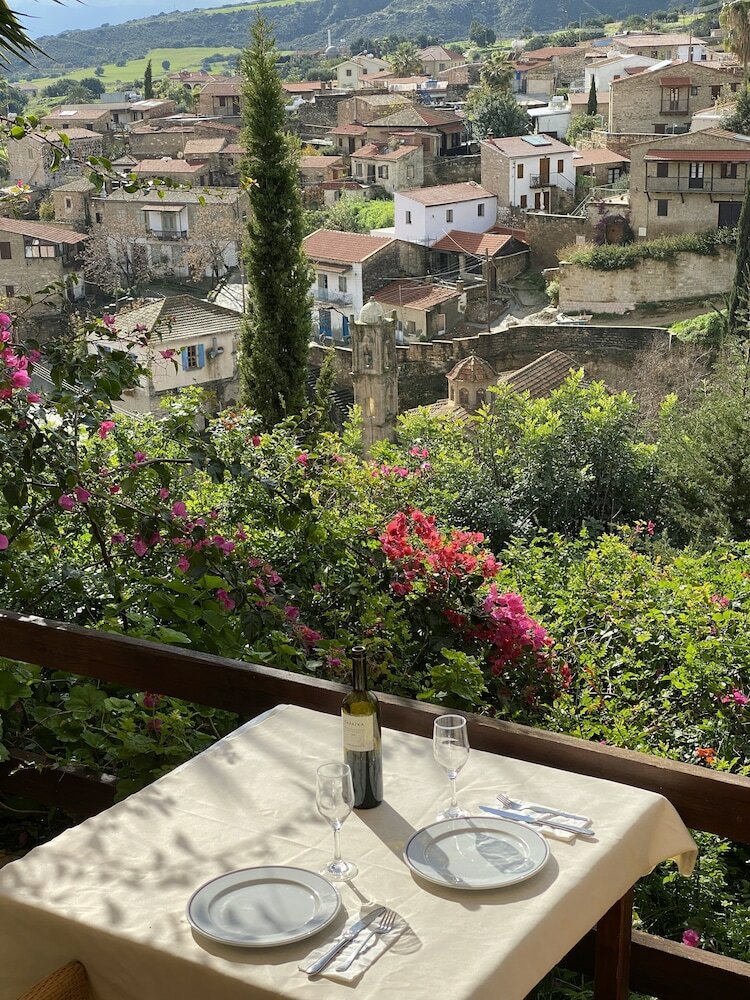 Hotel Mespilo Panoramic 1br Apartments B&B