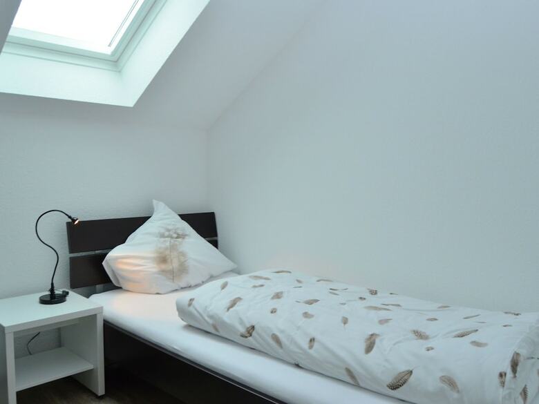 Elegant Villa With Garden, Private Terrace, Balcony, Heating