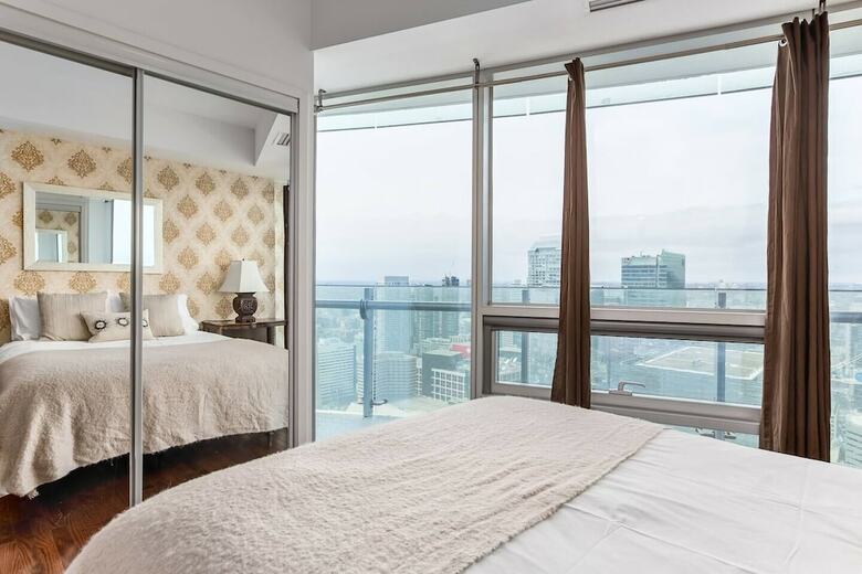 Apartamentos Panoramic 2 Bed Cn Tower View Parking