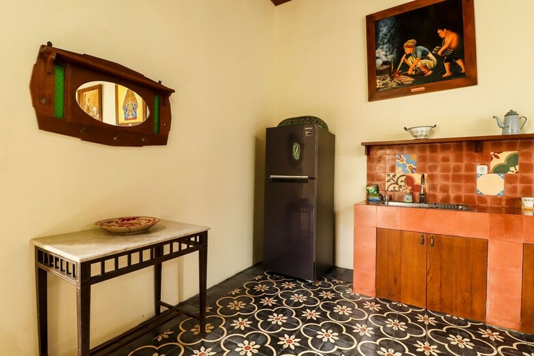 Hotel Griya Pamengkang 1 - Javanese House