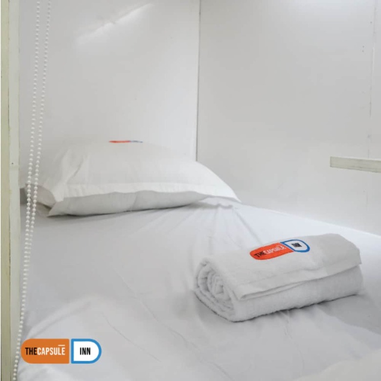 Hotel The Capsule Inn Pasar Turi