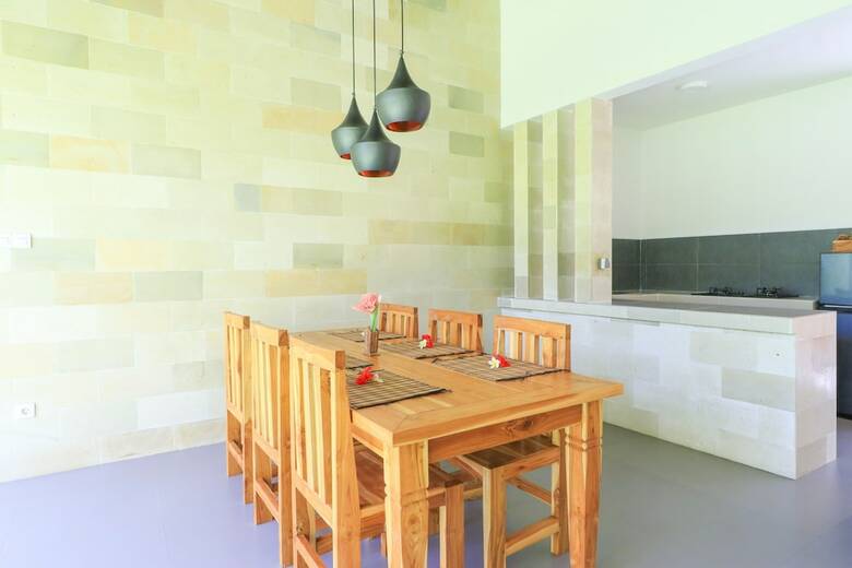 Hotel Palm Beach Villas Bali