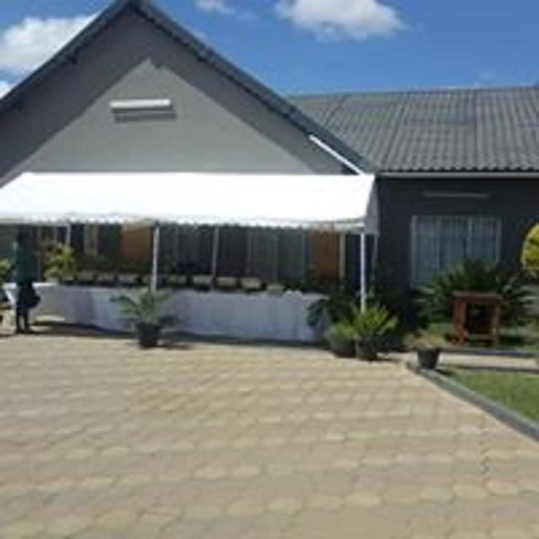Hotel Sago Palm Executive Lodge