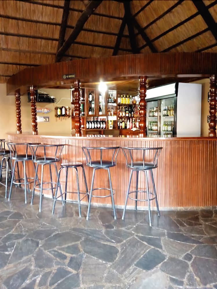 Hotel Sago Palm Executive Lodge