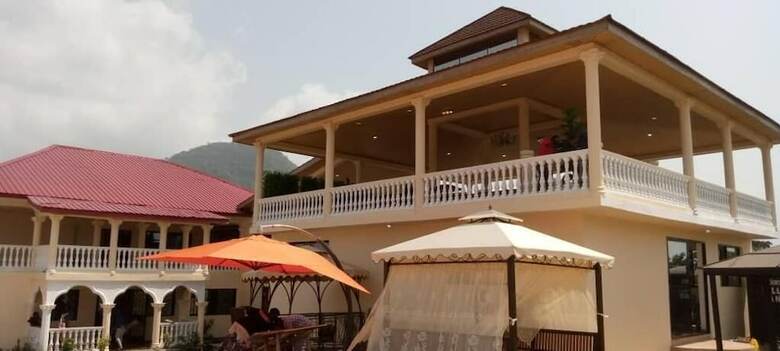 Hotel Nimi Beach Resort