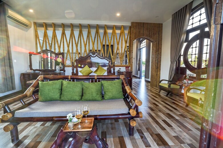 Bed & Breakfast Hemp Wellness Retreat