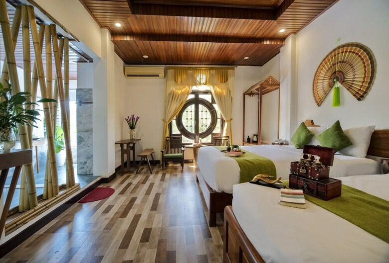 Bed & Breakfast Hemp Wellness Retreat