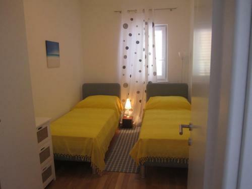 Apartments Jela