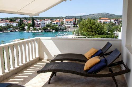 Apartamentos Villa Lozica