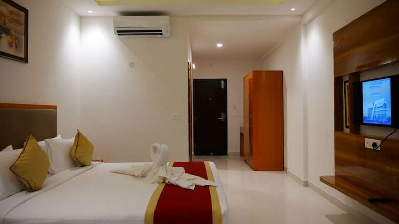 V One Hotel-ambara Elite
