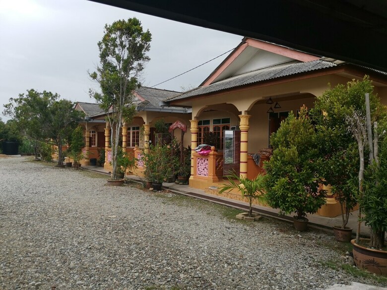 Hotel Oyo 89887 Chalet Yunie