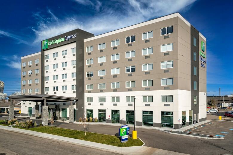 Hotel Holiday Inn Express & Suites Brandon