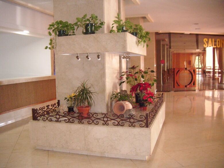 Apartamentos Studio Low Cost La Torre 12