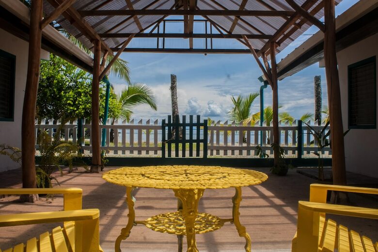 Bed & Breakfast Dona Mara Beach Hotel