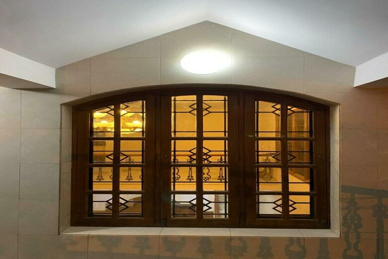 Hotel Iris