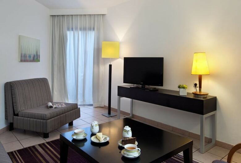 Apartamentos Isrotel Riviera Club