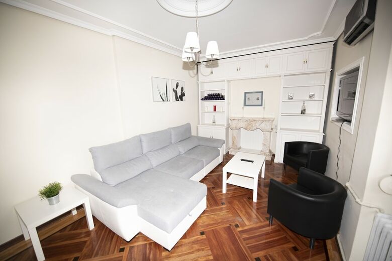 Apartamentos Espacios Blanco Santiago