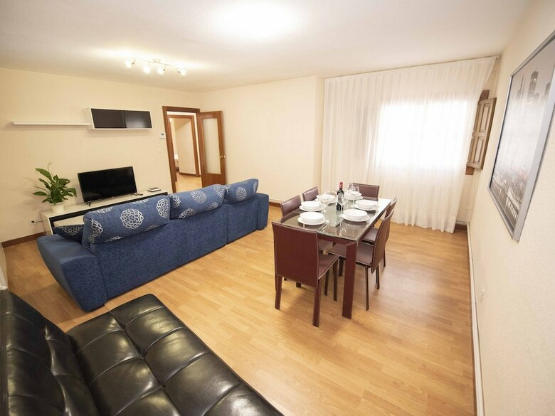 Apartamento Espacios Blanco Plaza Del Viejo Coso