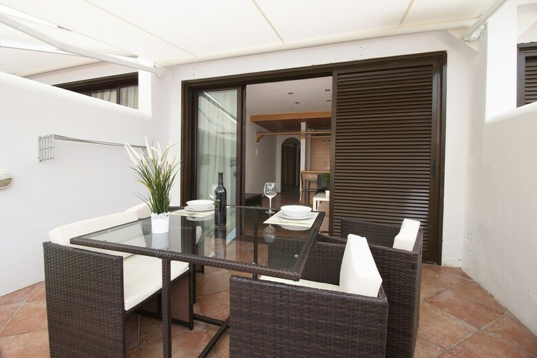 Apartamentos Espacios Blanco Adeje Paradise