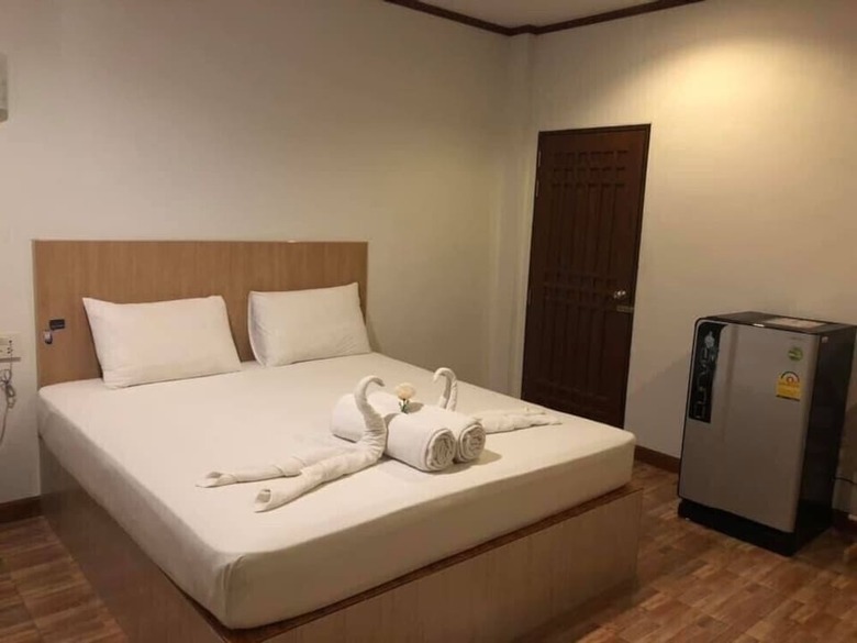 Hotel Oyo Black Bamboo Resort
