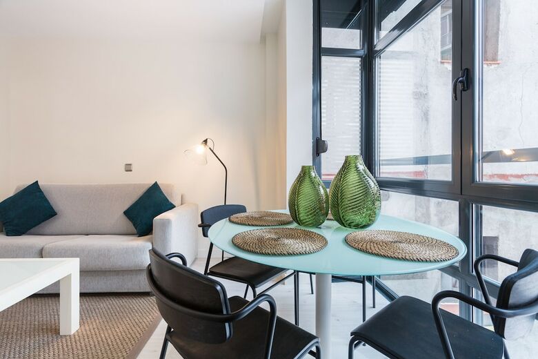 Apartamentos Sleep La Latina By Stay