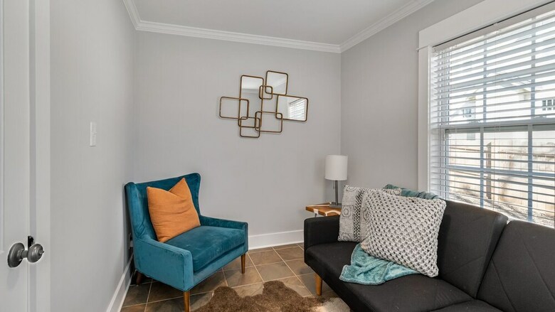 2 Bedroom, Georgia Avenue