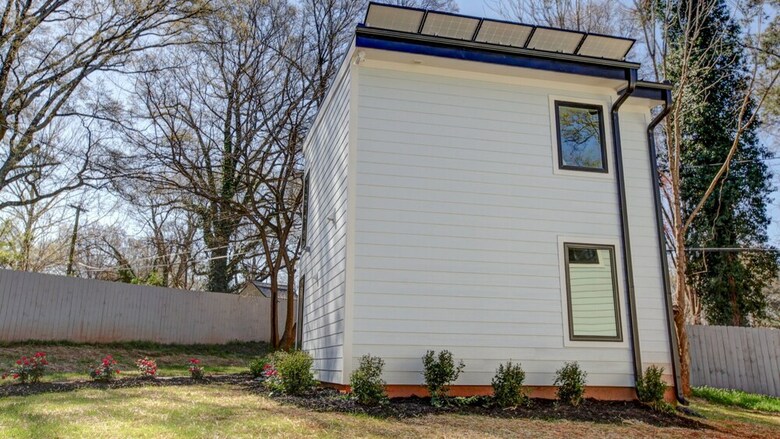 2 Bedroom, Woodside Avenue