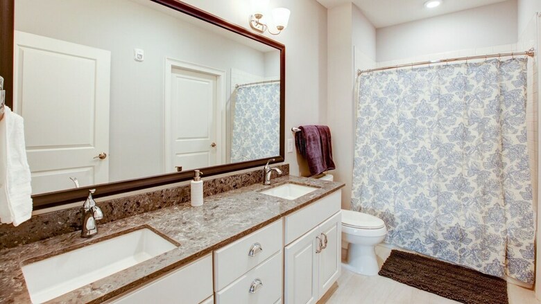 2 Bedroom, Queens Road