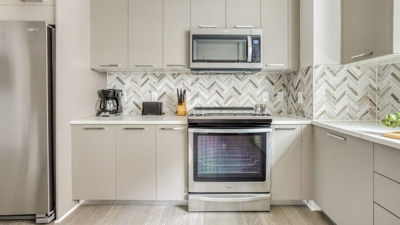 3 Bedroom, Camden Grandview Road