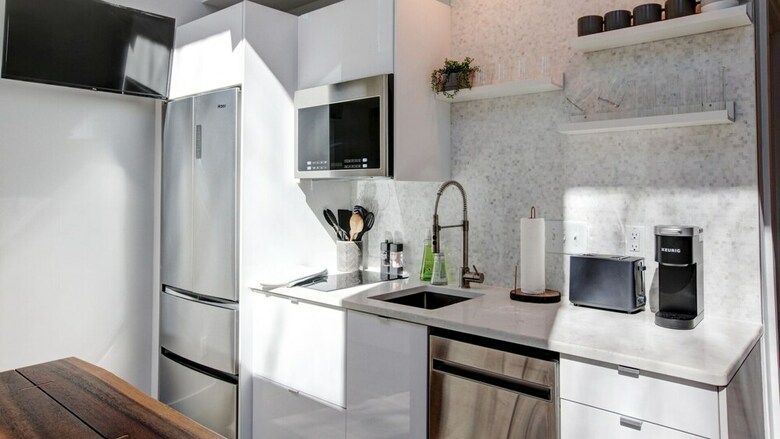 5 Bedroom, Woodside Avenue