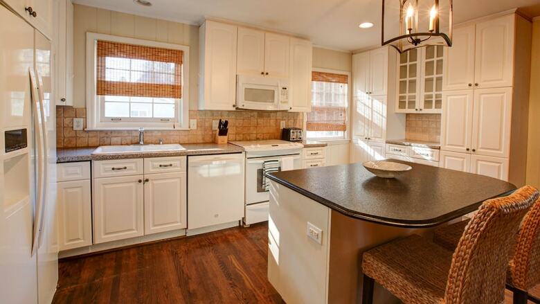 3 Bedroom, Woodlark Lane