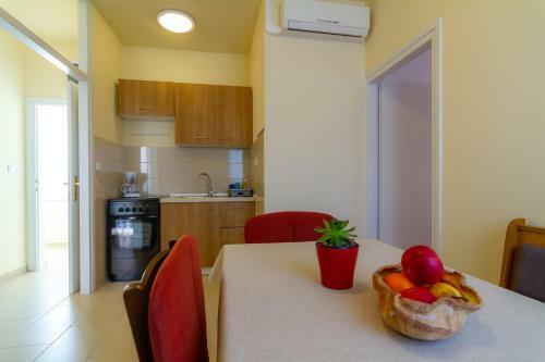 Apartments & Rooms Sanja