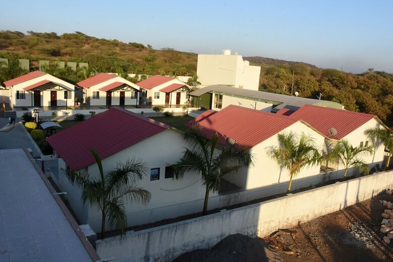 Hotel Gir Athiz Resort