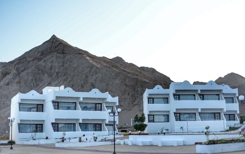 Hotel Golden Heights Resort