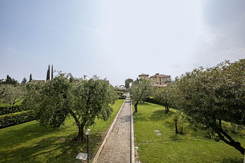Apartamento Maderno Front Lake Escape