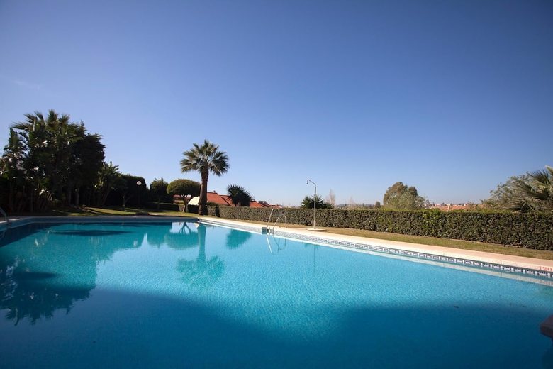 Apartamentos Sur Suites Royal Park