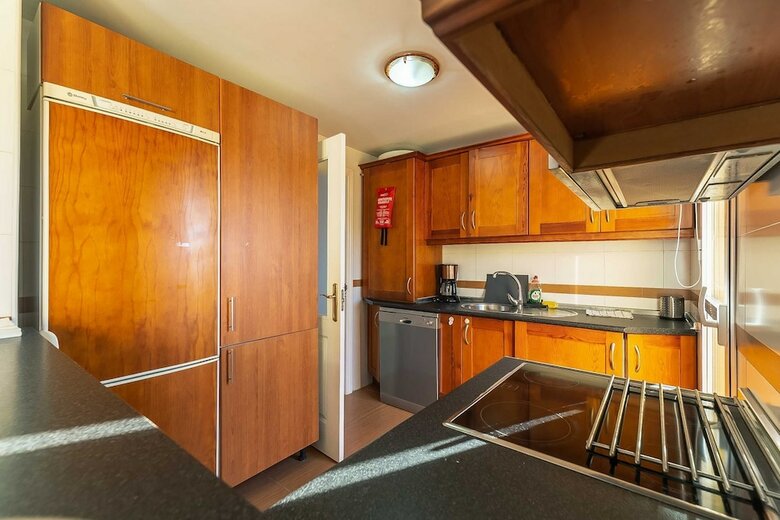 Apartamentos Sur Suites �tico Soler