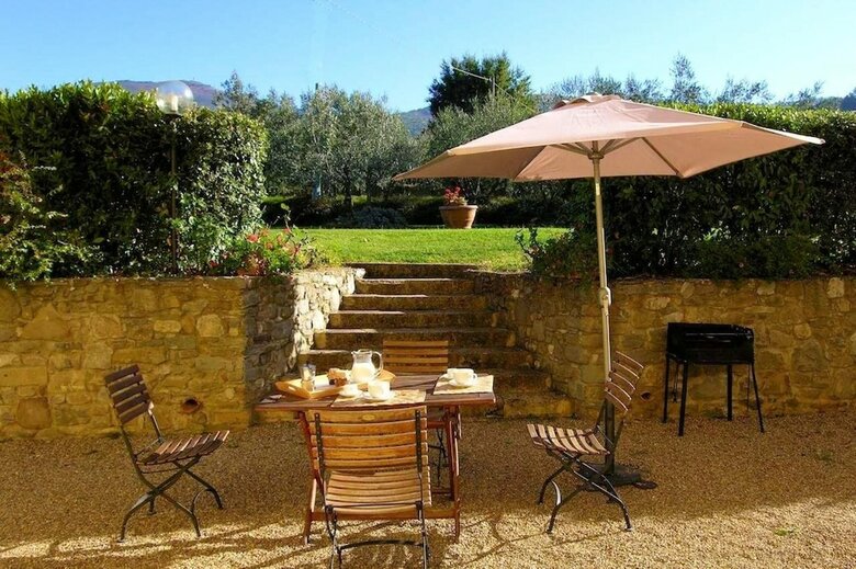 Apartment With One Bedroom In Castelfranco Piandisc�, With Pool Access