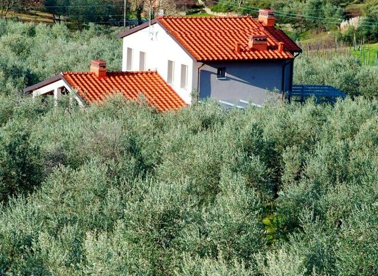 Apartment With 2 Bedrooms In Castelfranco Piandisc�, With Pool Access And Wifi