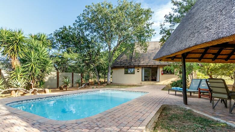 Hotel Phelwana Game Lodge