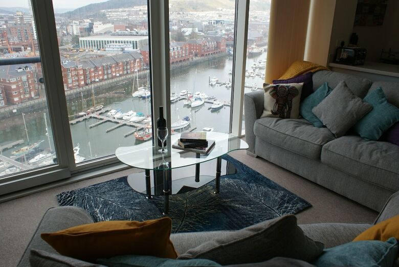 Apartamento Coastal City Rooms Waterfront