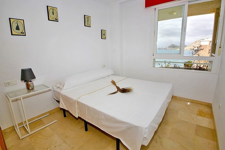 Bahia de Alicante Apartment