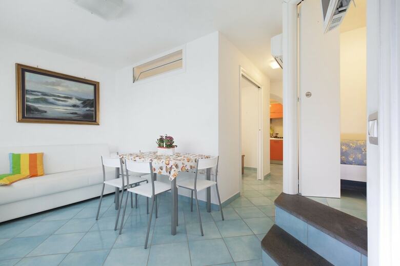 Apartamento San Montano Sole E Mare